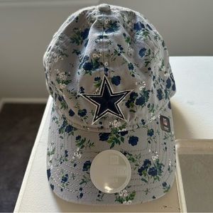BRAND NEW DALLAS COWBOYS NEW ERA FLORAL BASEBALL HAT